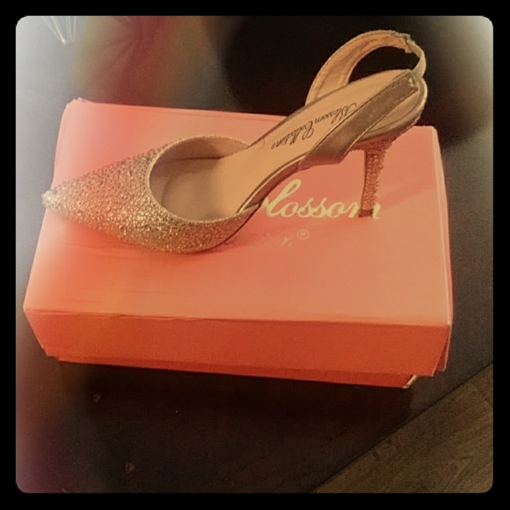 Slingbacks wedding shoes